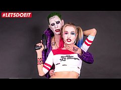 Joker xxx หนังโป๊โจ๊กเกอร์ เย็ดกับเมียคู่ใจ Harley Sinn เอากันมันมากๆโรคจิตรนิดๆ